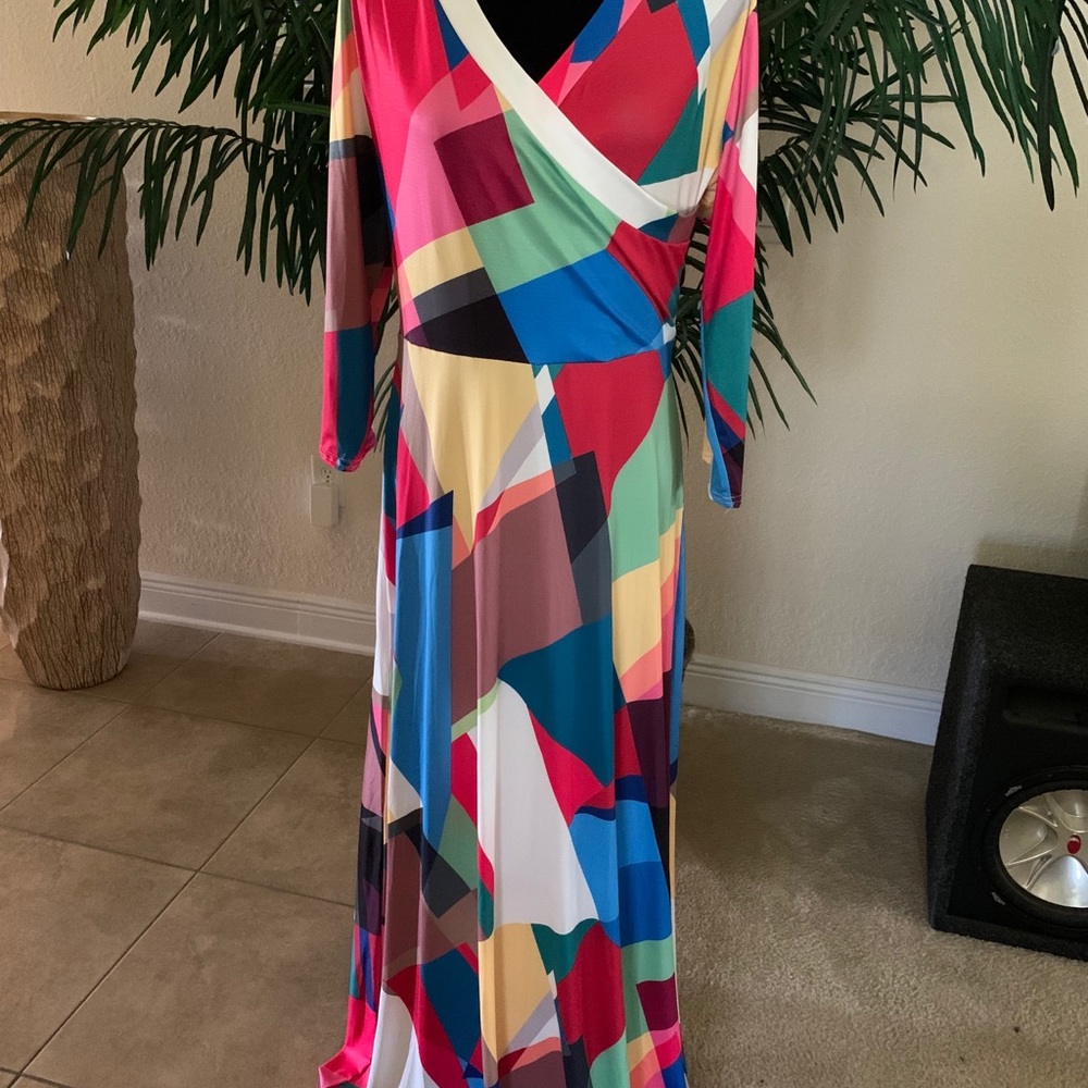 New Maxi Dress - NWOT🌹